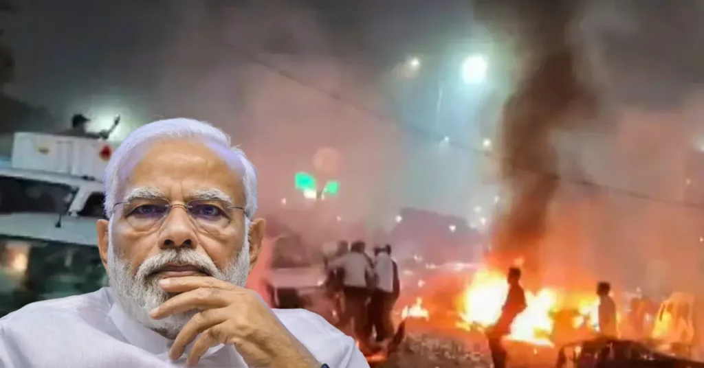 लाल किला मेट्रो स्टेशन के पास धमाका: PM मोदी ने गृह मंत्री से की बात, स्थिति पर रखी कड़ी नज़र